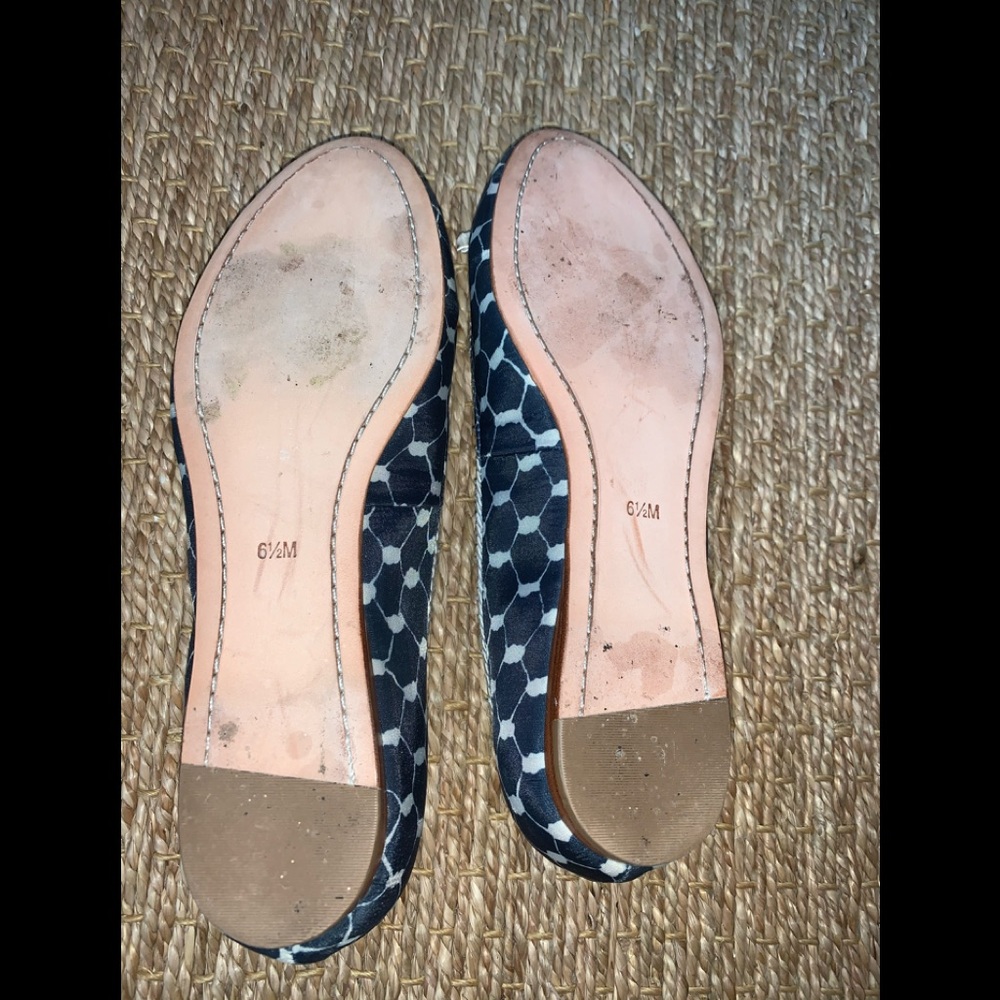 JACK ROGERS SLIP ONS - Picture 2 of 2